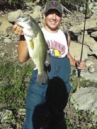 I caught this big one in a rock quarry. I was using a bait that was originally meant for walleye but i have had so much  bass sucess with it. He at the least had to weigh 4 pounds but it may even have weighed more, i released him back to his home waters in hopes of catching even bigger bass.