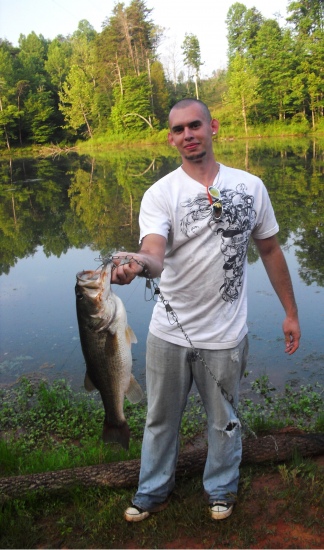 I caught this lmb on a booyah pond magic spinner bait!